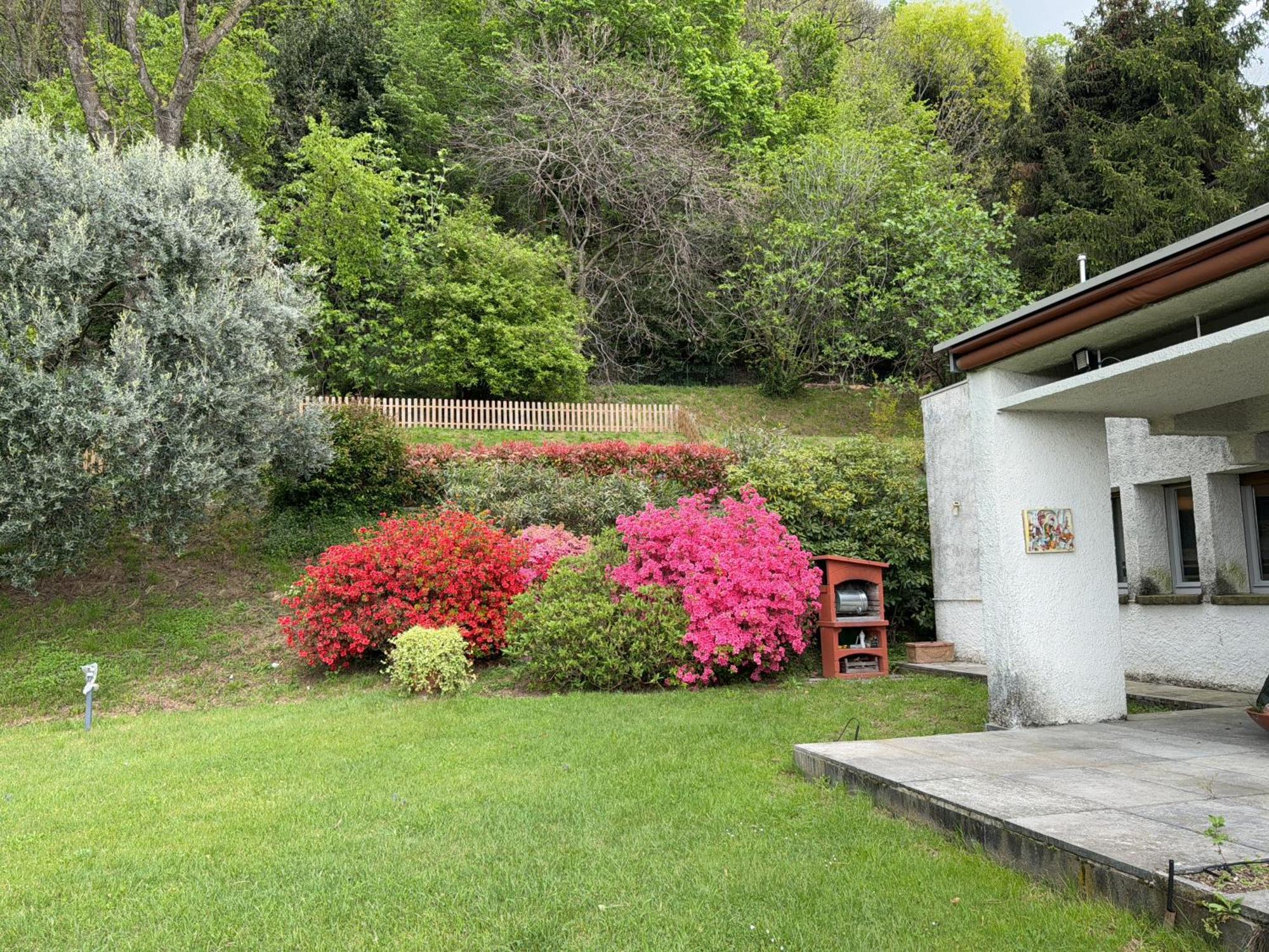 Villa Rossini Tavernerio エクステリア 写真